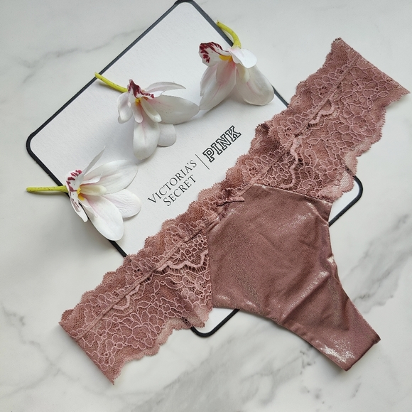 NWT VICTORIA'S SECRET DREAM ANGELS LACE-TRIM SMOOTH SHIMMER THONG PANTY IN VINTA - Picture 1 of 6